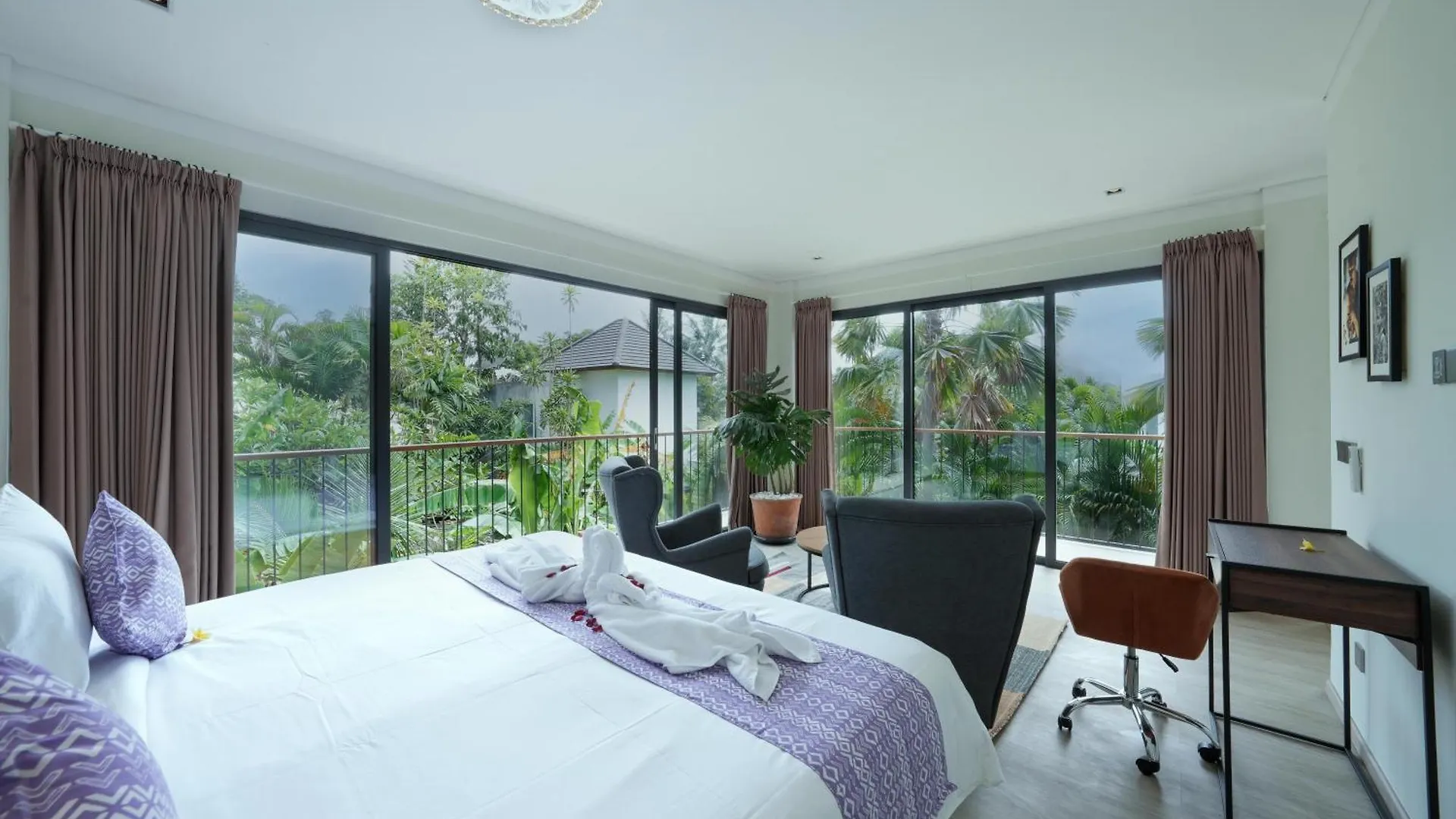 Twin Villas Drupadi 8Br Seminyak Indonézia