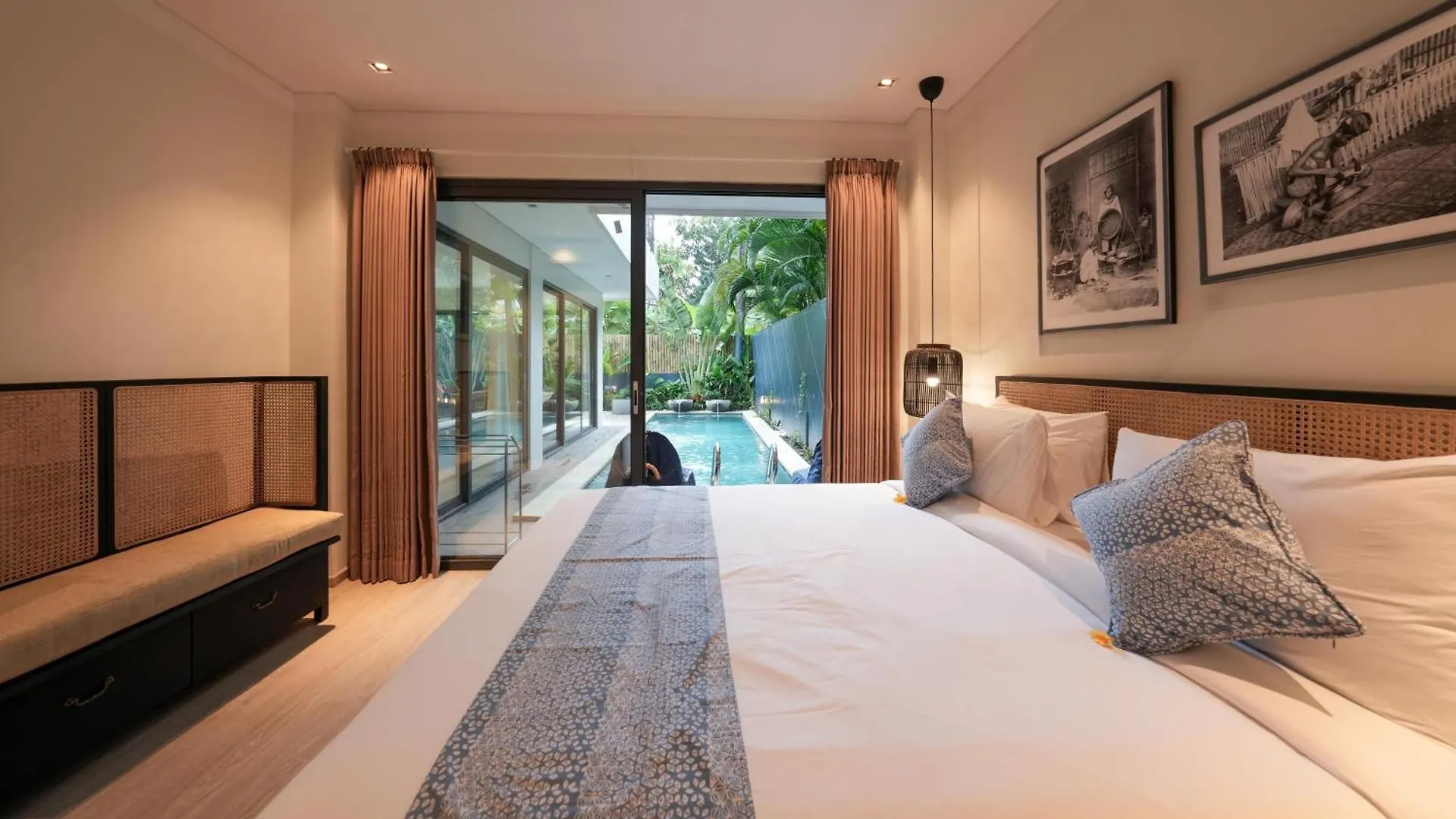 Twin Villas Drupadi 8Br Seminyak