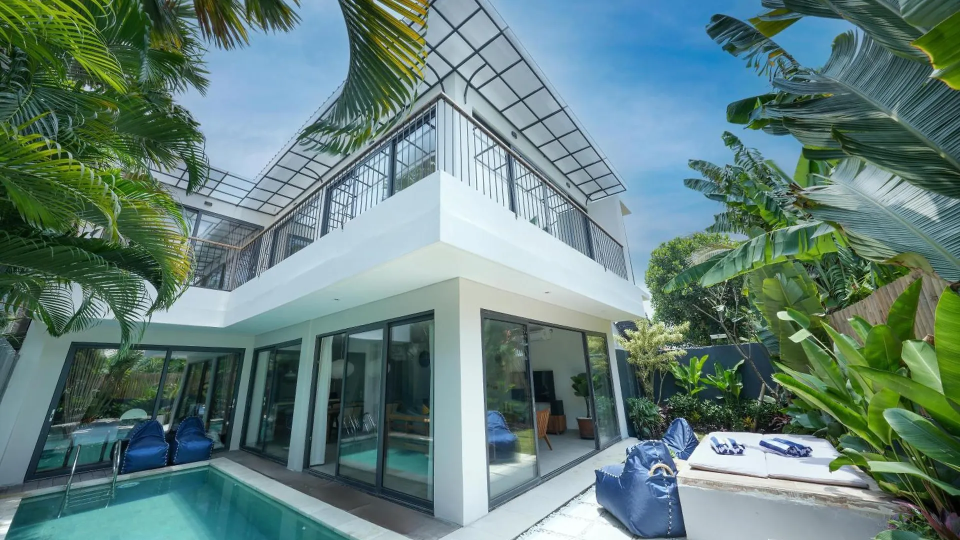 Twin Villas Drupadi 8Br Seminyak